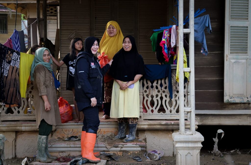 Wali Kota Banda Aceh Illiza